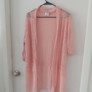 Pink Lace Robe with Flowing Silhouette and Open Front